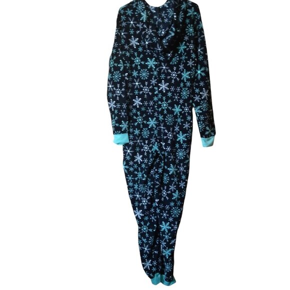 BODY CANDY WOMEN'S LARGE ONE PIECE HOODED PLUSH SLEEPWEAR PAJAMAS SNOWFLAKES - Picture 4 of 4